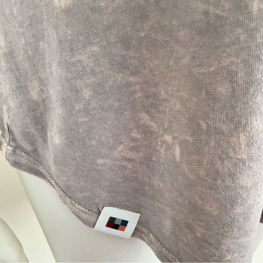 Peloton Flow Racer Tank Washed Silver Racerback M - Picture 7 of 10